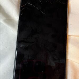 Motorola‎ Moto G Pure Doesn’t Work/Charge. AS-IS